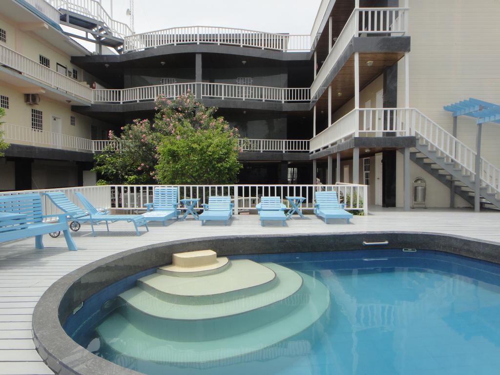 China Town Hotel Caye Caulker Buitenkant foto