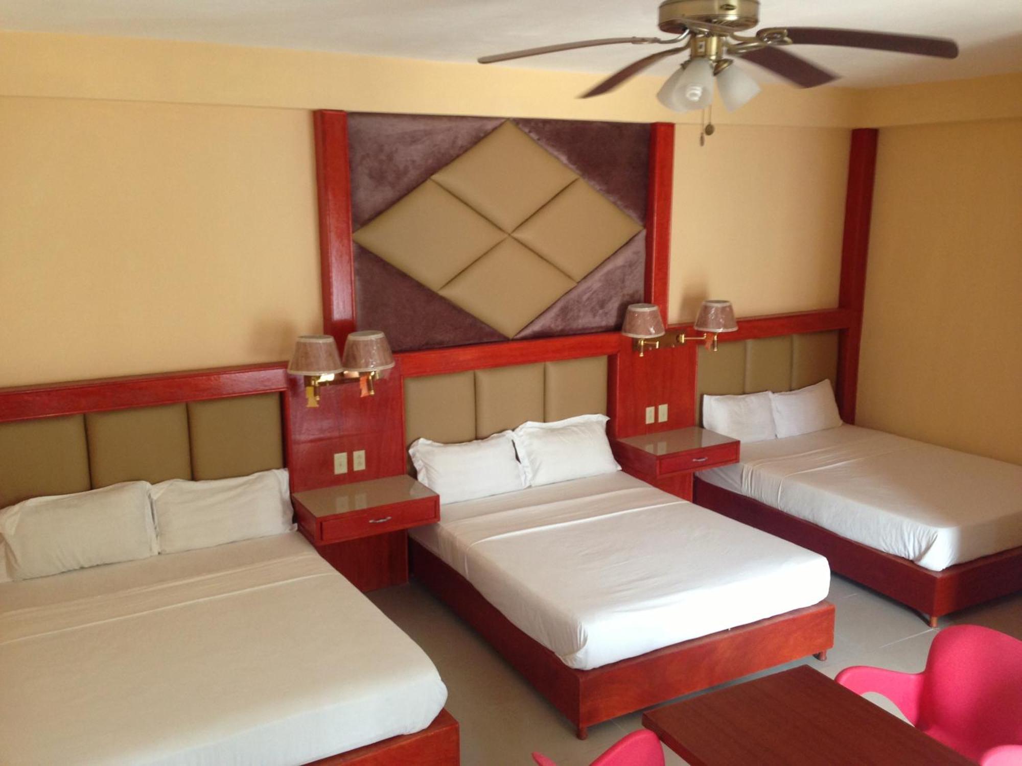 China Town Hotel Caye Caulker Buitenkant foto